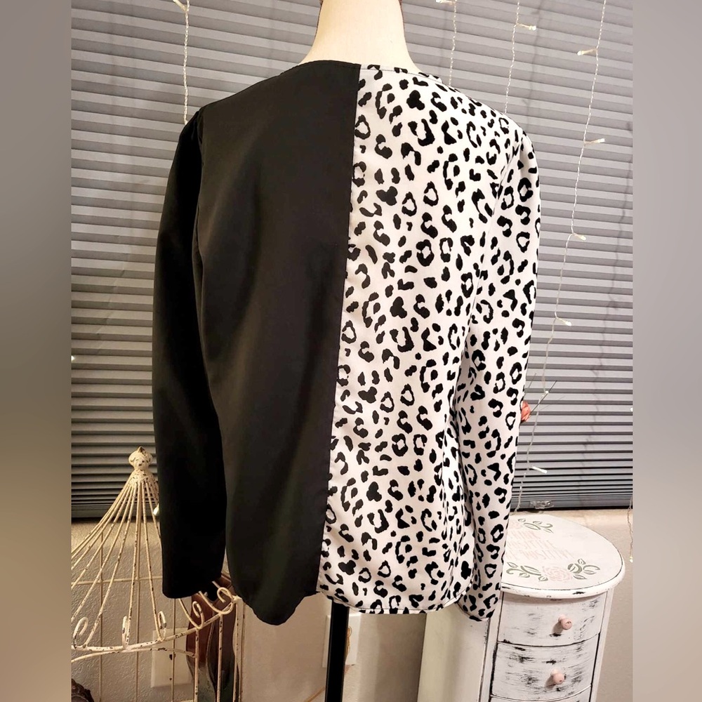👚5for$15🕶️ Shein top. - Picture 3 of 4